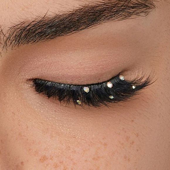 Kiss Lash Couture Masterpiece One-Of-A-Kind Luxe Lash w/Rhinestones - Picture 4 of 9